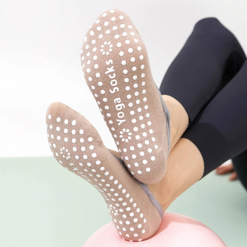 Grip Socks – Ballet Style
